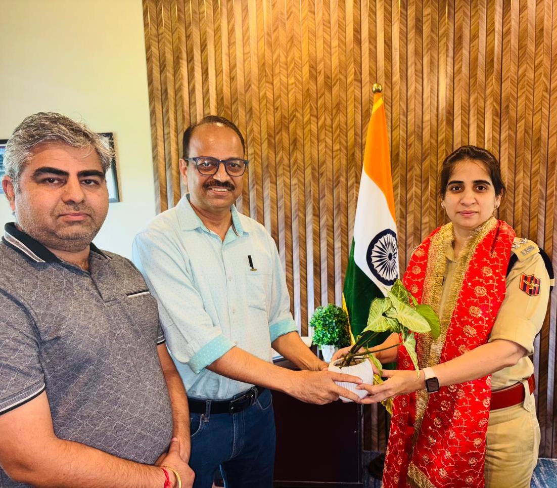 DIG  Sarah Rizvi  Approached for Cyber Police Station in Katra